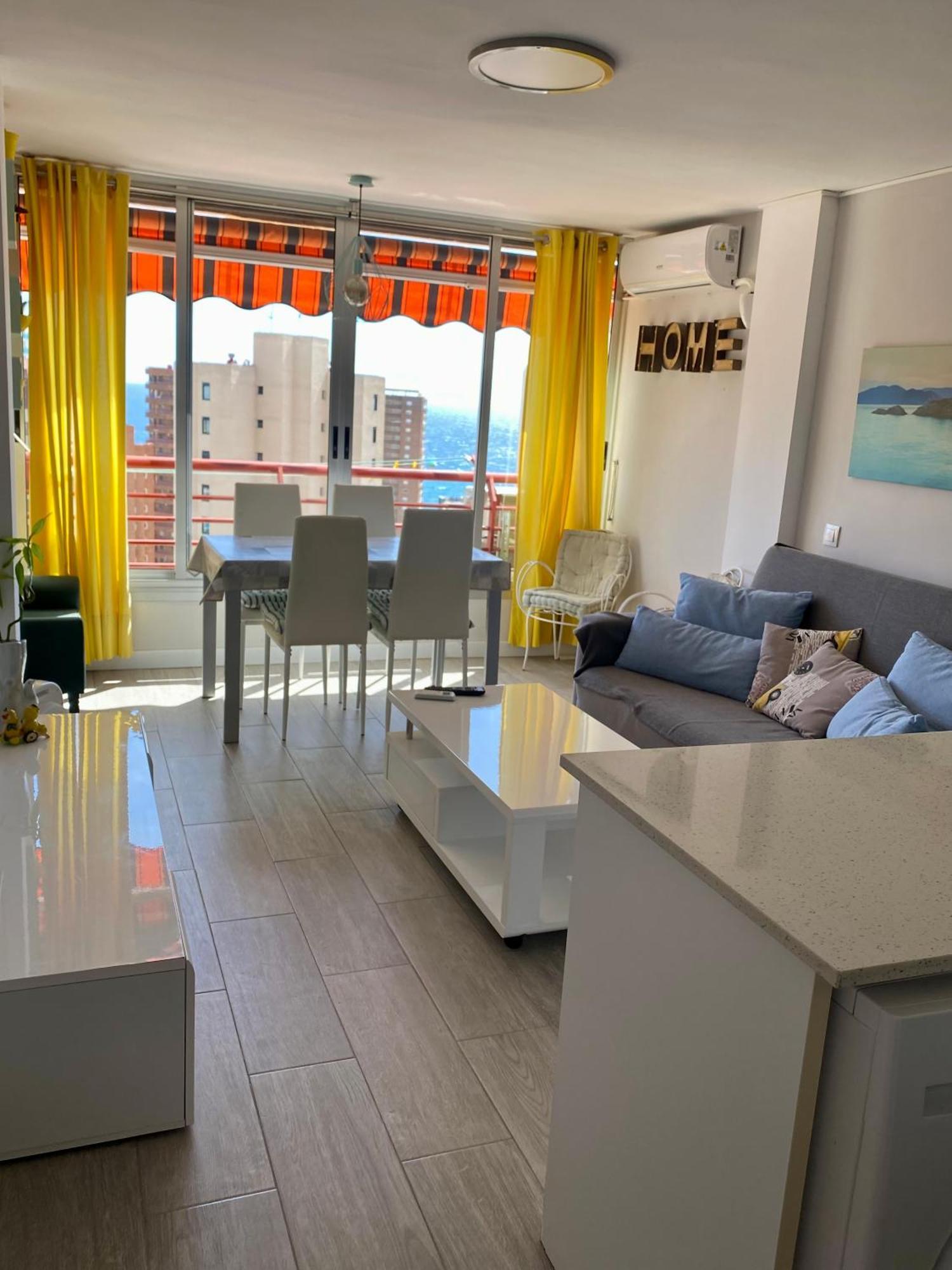 Sea View Apartments, Бенідорм Екстер'єр фото